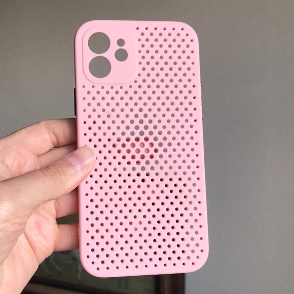 For iPhone 12 phone case with heat dissipation - Picture 13 of 17